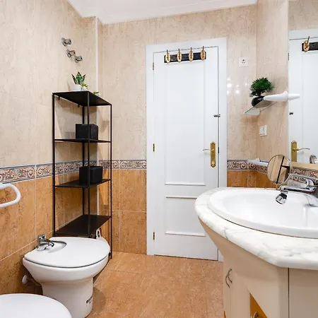 Casa Familia 2br Fast Wifi 3 Min Walk To Apartamento Torrevieja
