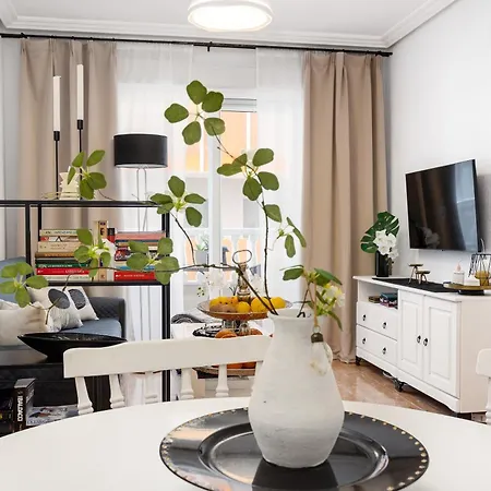 Casa Familia 2br Fast Wifi 3 Min Walk To * Torrevieja