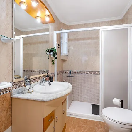 Casa Familia 2br Fast Wifi 3 Min Walk To * Torrevieja